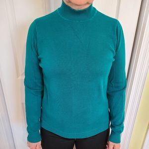 🌟Northern Reflections Mock Neck Sweater Size Small
